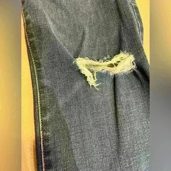 Express flare high waisted jeans distressed - Picture 4 of 15